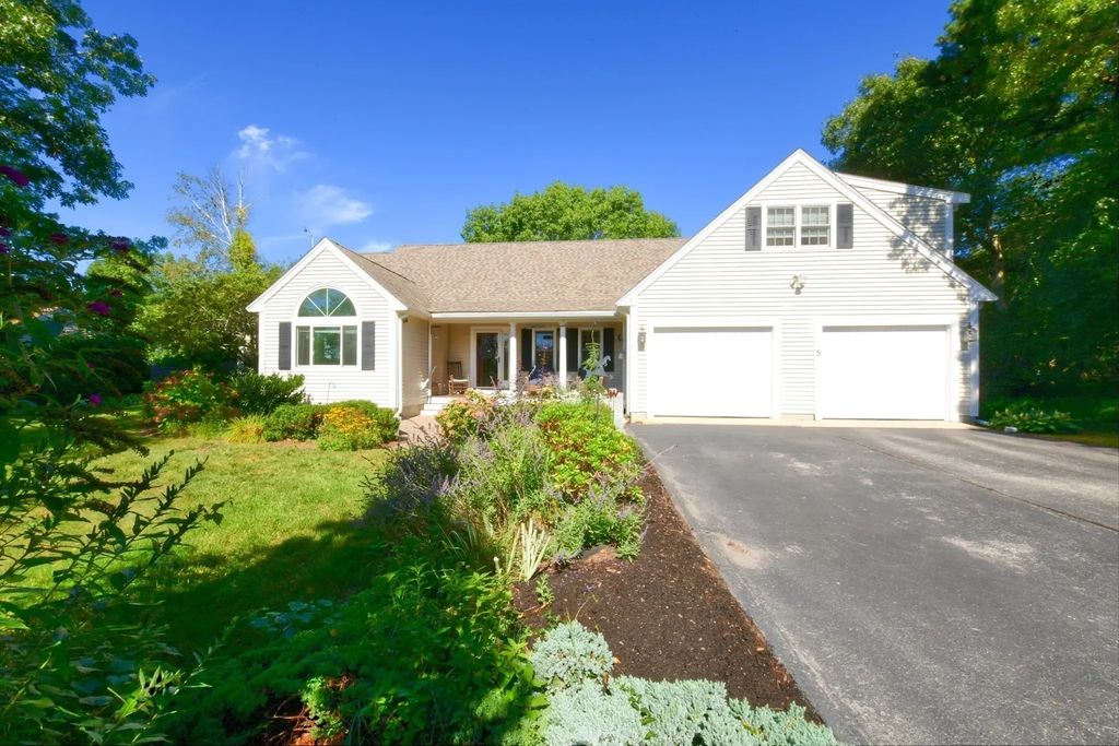 5 Luigi Ave, Bourne