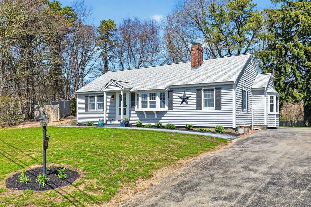 12 Spoonbill Rd, Dennis