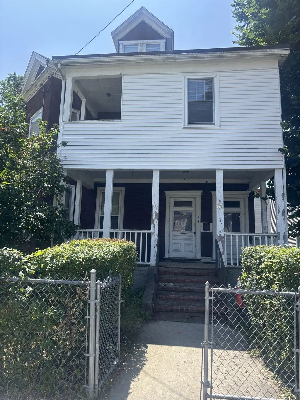 31 Lawrence Ave, Boston