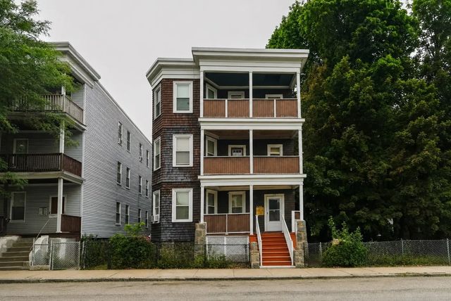 29 Wildwood St, Boston