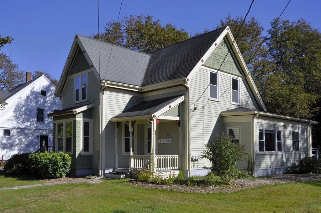 493 Central St, East Bridgewater