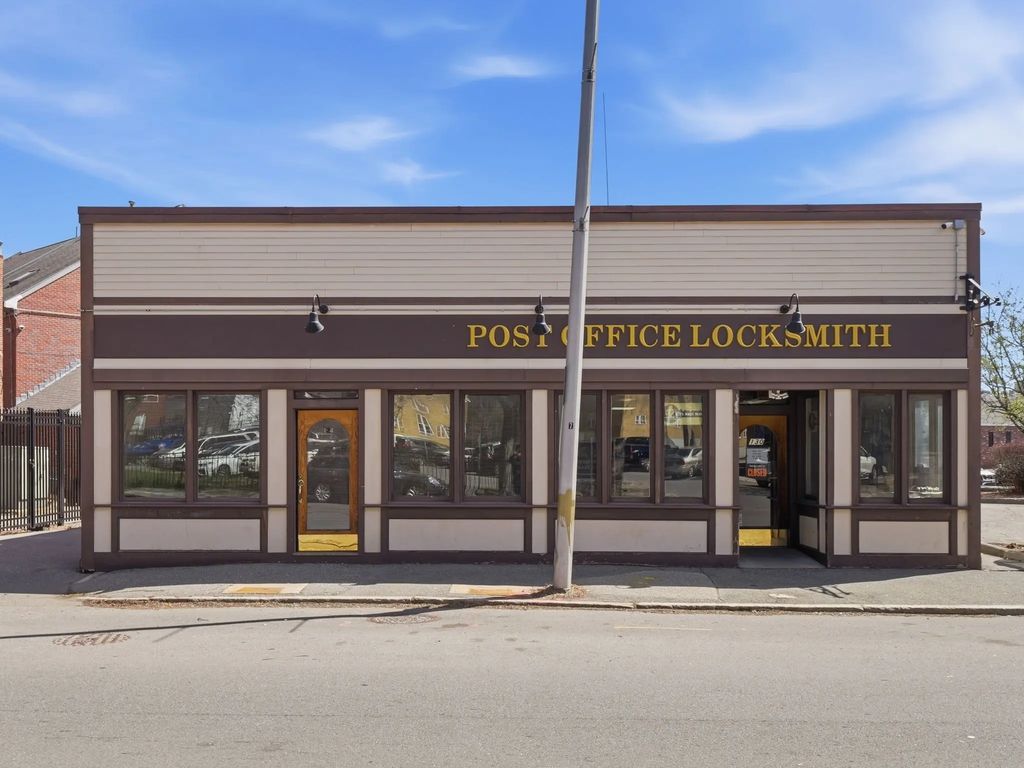 124 - 130 Gorham St, Lowell