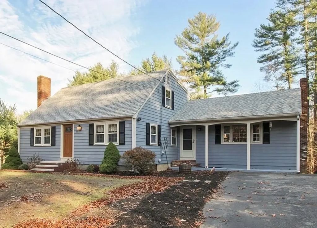 211 Cross St, Hanson