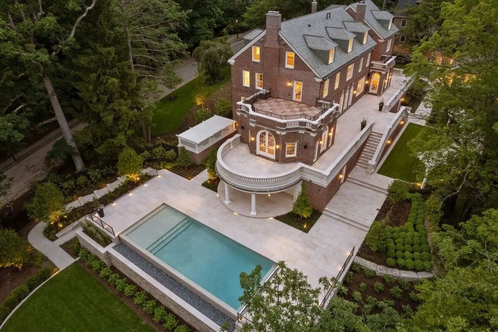 9 The Ledges, Newton