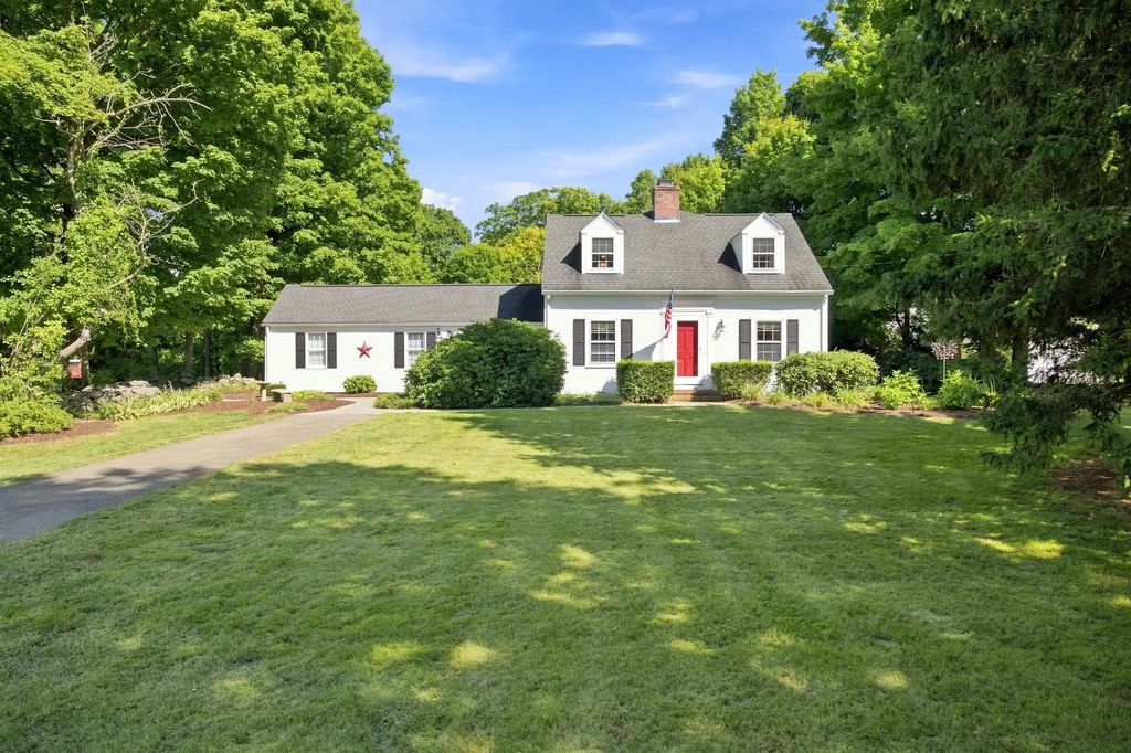 208 Main Street, Wilbraham