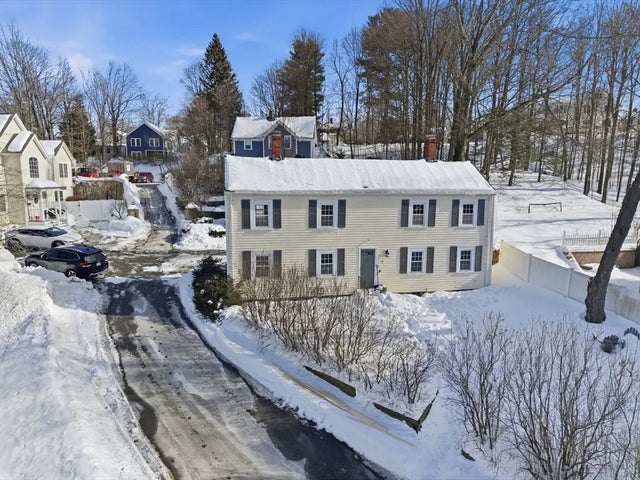 1 Sweeney Ct, Andover