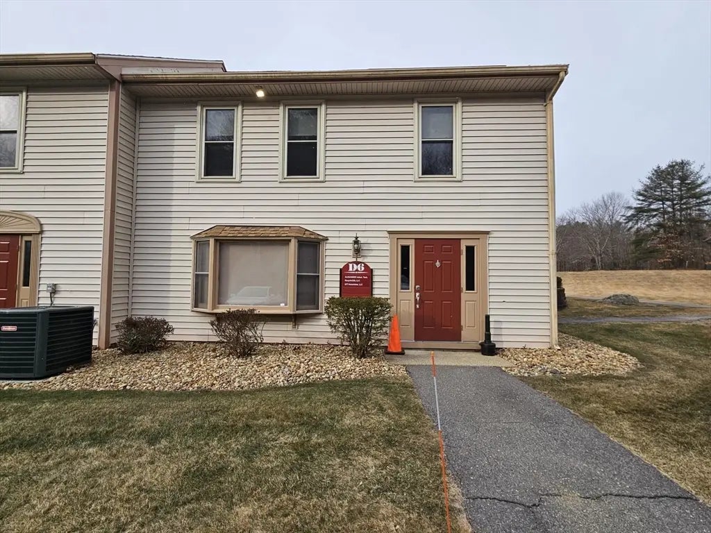 12 Parmenter Road #d-6, Londonderry