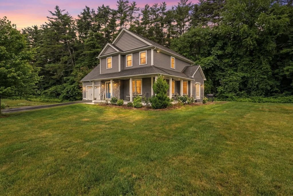 18 Pine St, Belchertown