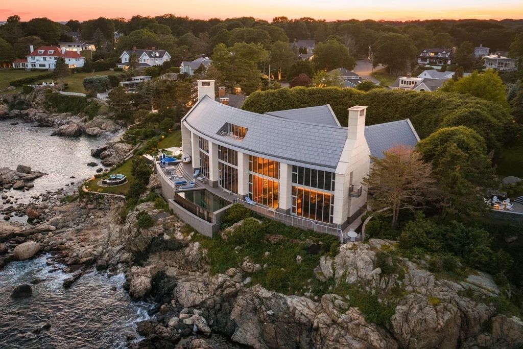 25 Rockyledge Road, Swampscott