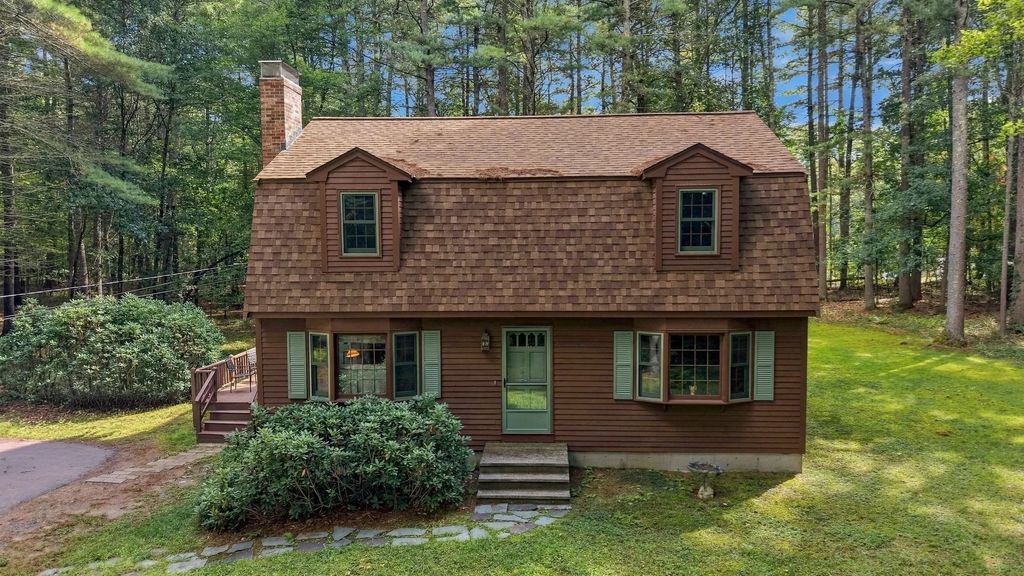 15 East St #17a, Pepperell
