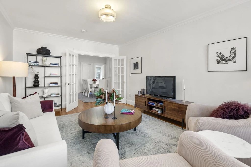36 Dwight St #4, Brookline