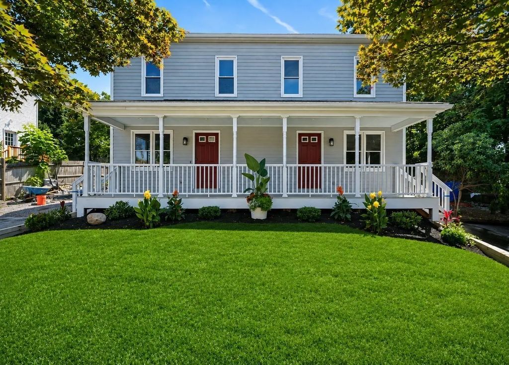 30 Lawn St #30, Attleboro