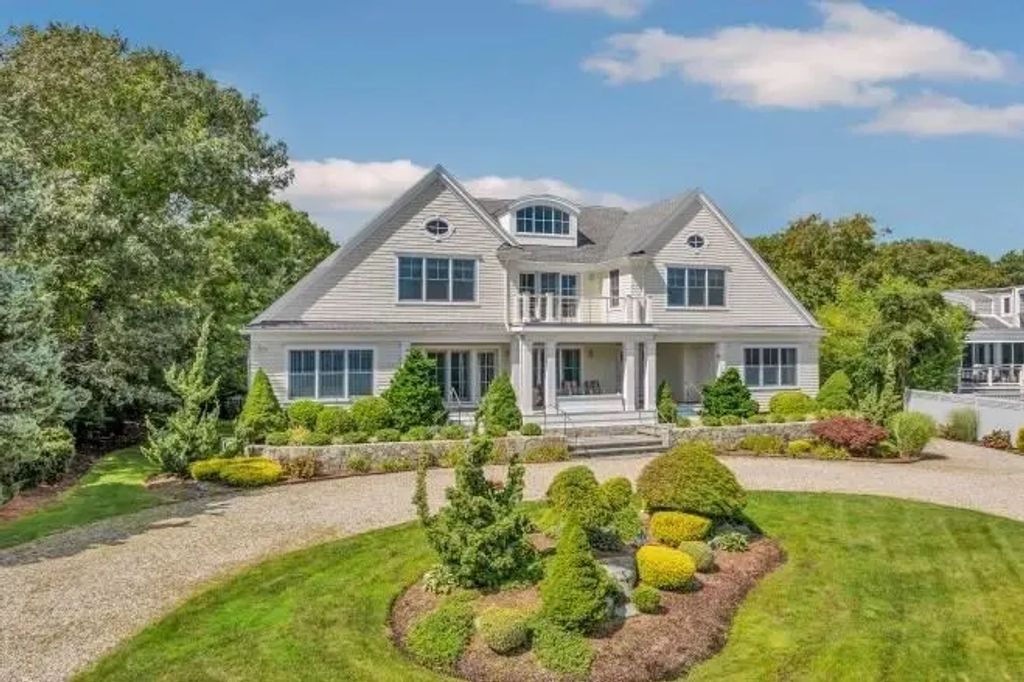 53 Triton Way, Mashpee