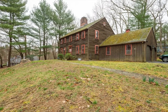 15 Hart Rd., Lynnfield