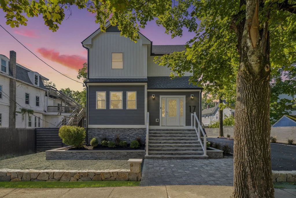 17 Central, Ashland