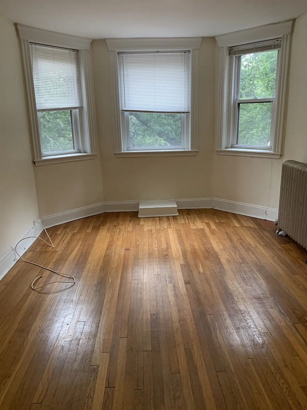 352 Riverway #4, Boston