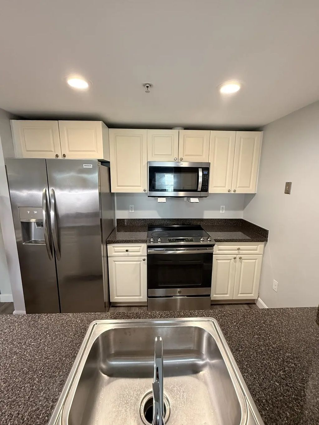 1 Nassau Street #409, Boston