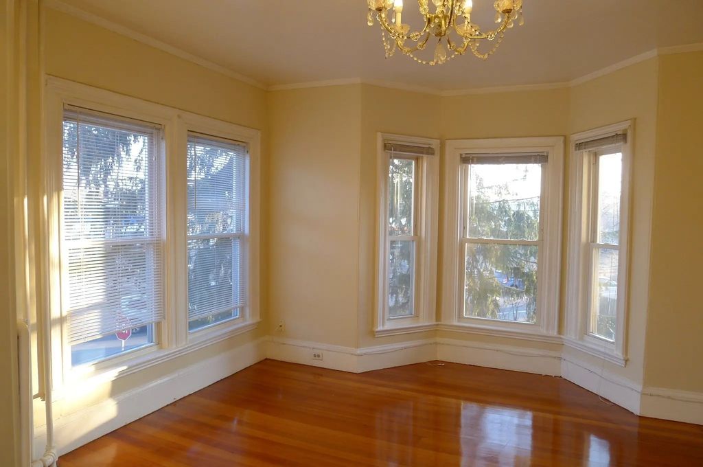 77 Hartford St #2, Newton