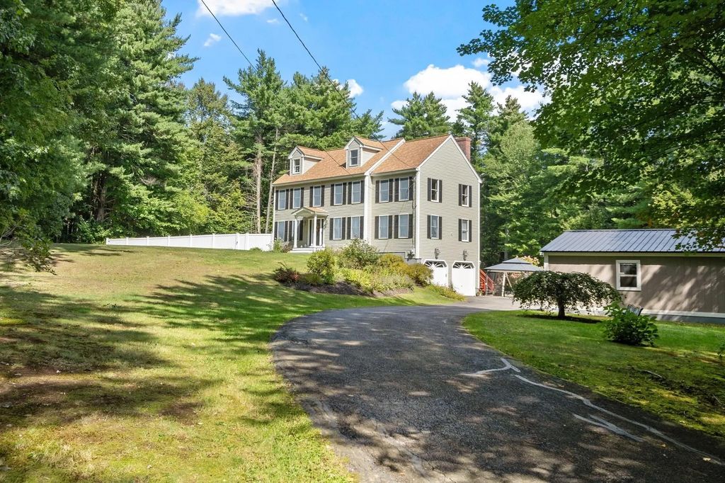 1 Laurelwoods Dr, Townsend