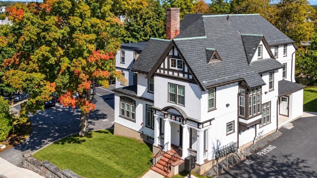 80 South St #3, Fitchburg
