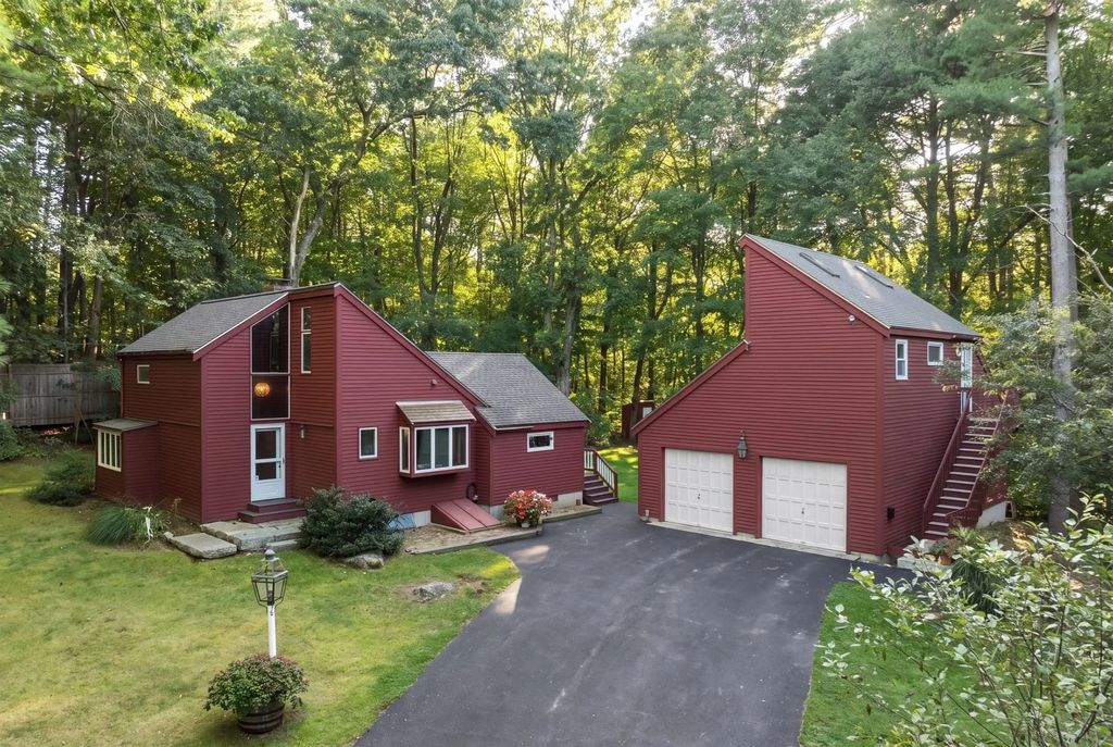 56 Whitney Road, Harvard