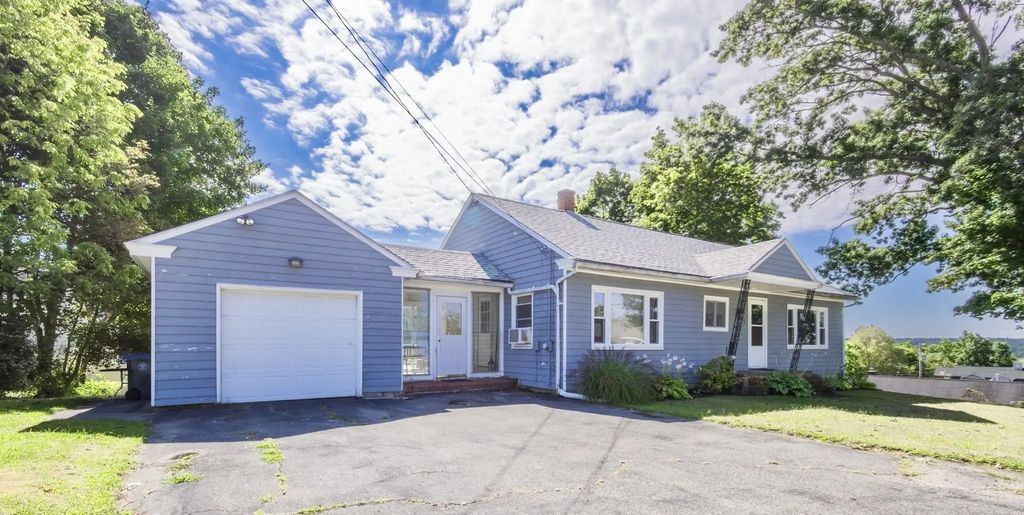9 Byron Ave, Methuen