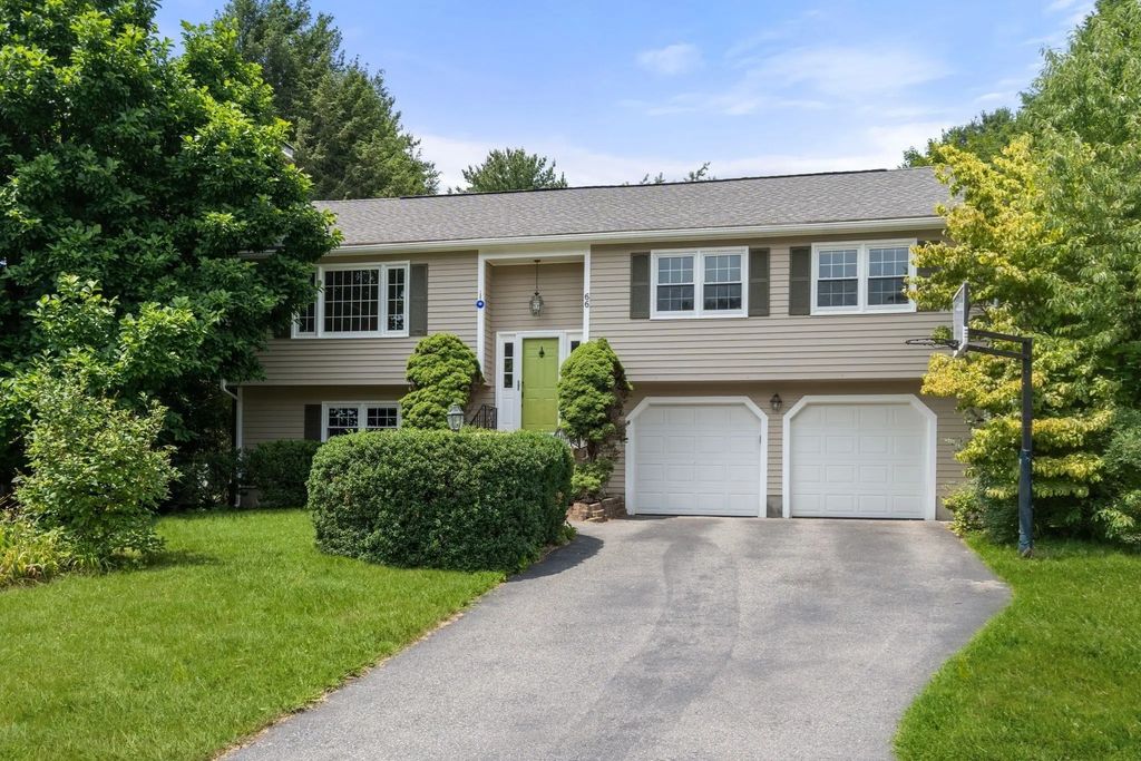 66 Indian Meadow Dr, Northborough