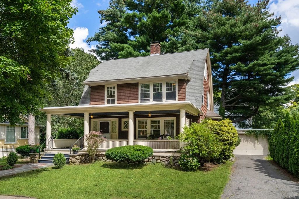 18 Loring Street, Newton