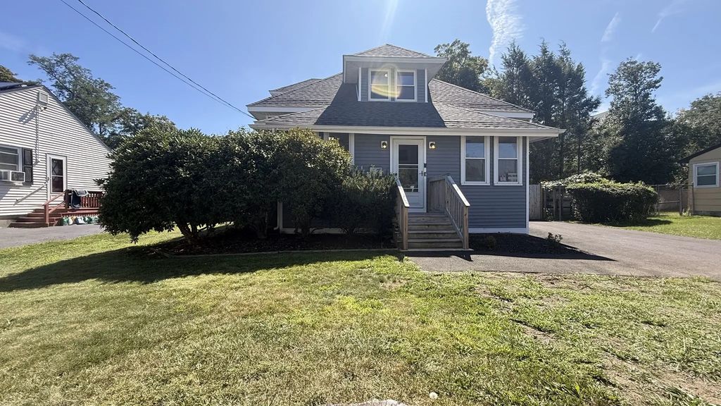 32 Sycamore Ave, Brockton