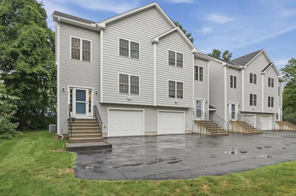 150 Worcester St #d, West Boylston