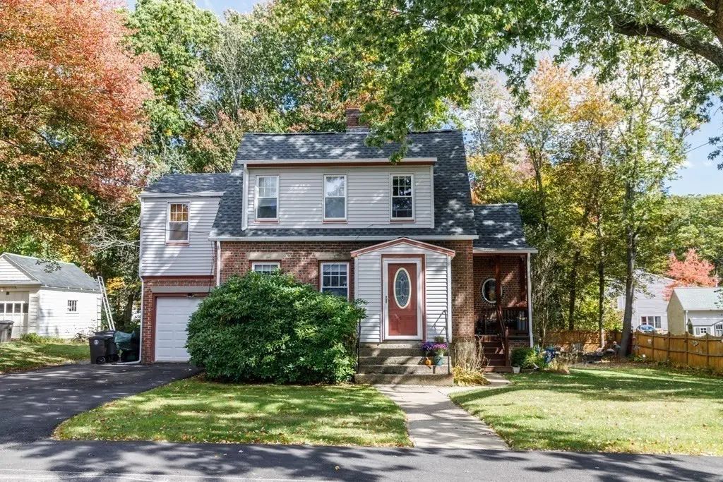53 Elizabeth Street, Gardner