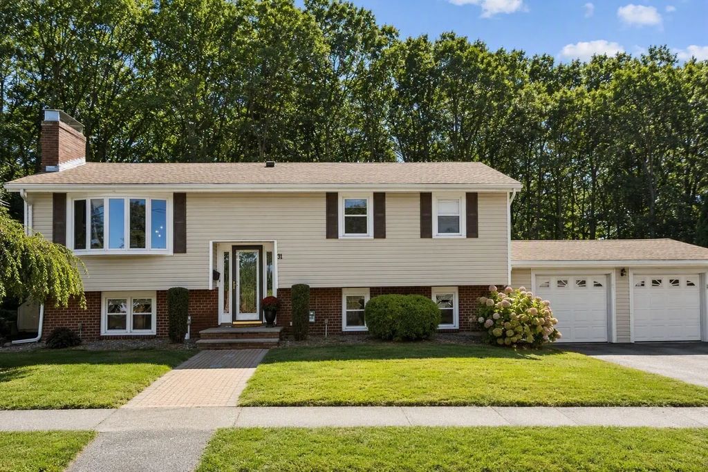31 Paul Ave, Peabody