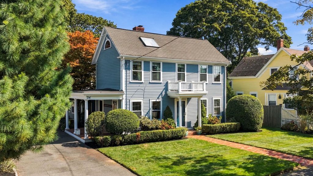 24 Ocean Avenue, Marblehead