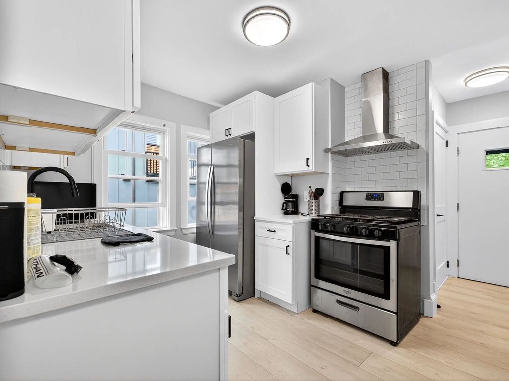 256 Main St #2, Medford