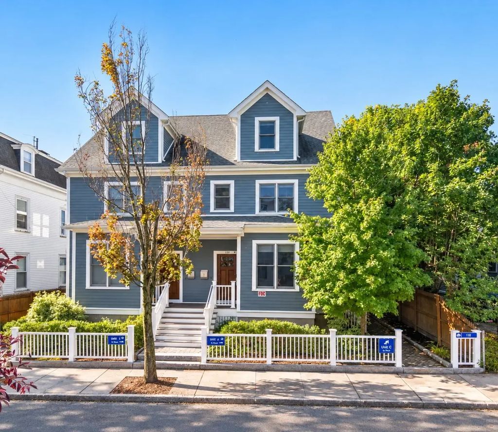 14 Pearl Street #b, Somerville