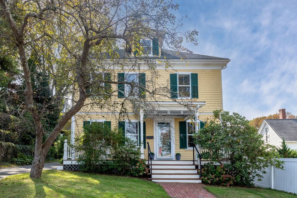 1 Sagamore St, Plymouth