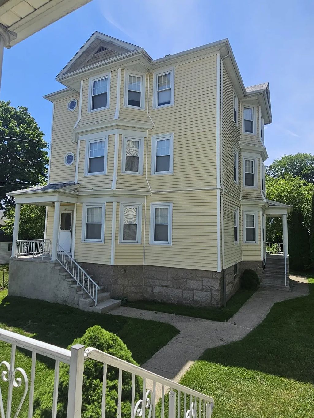 70 Warburton Street, Fall River
