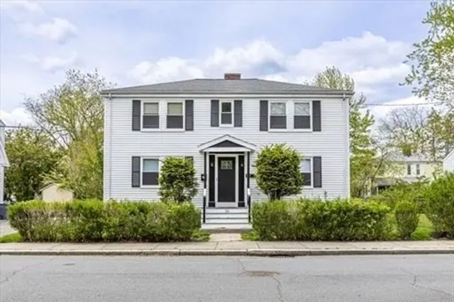 33 Paragon Rd, Boston