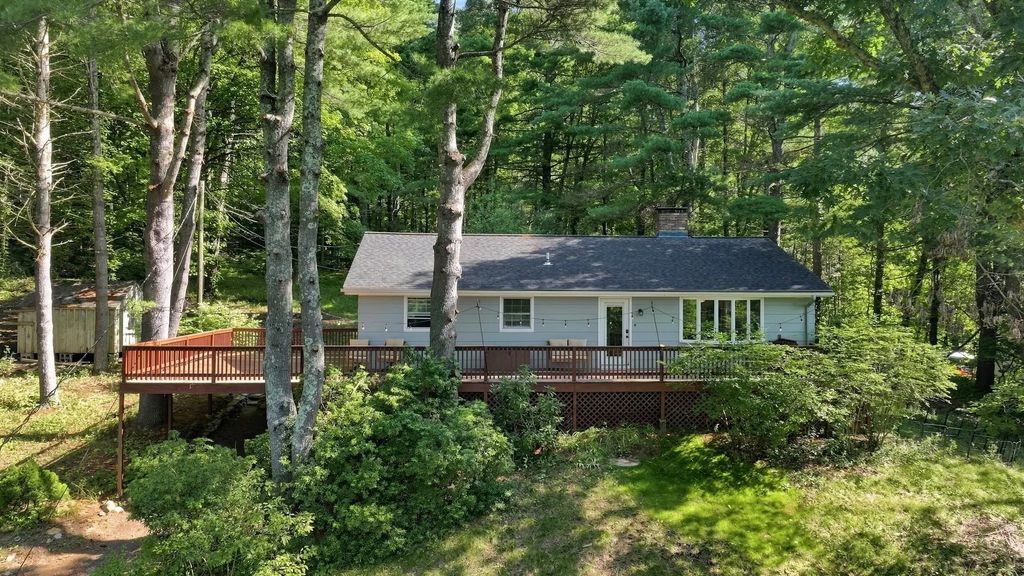 93 Leno Rd, Holland