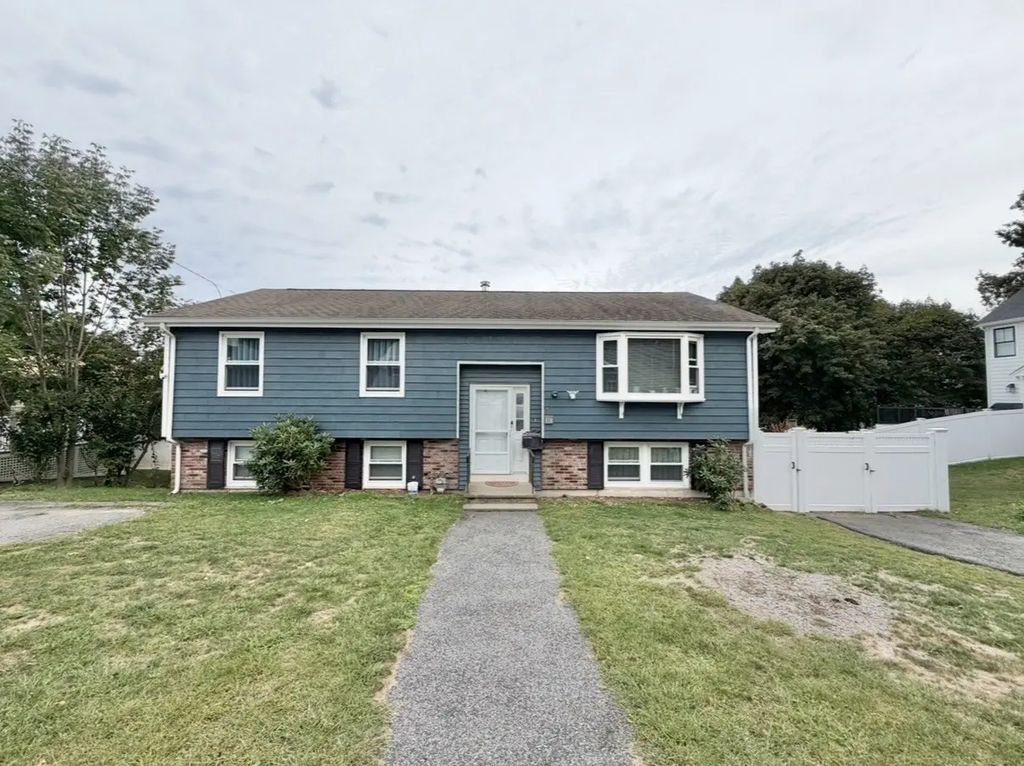 22 Dorchester St, Waltham