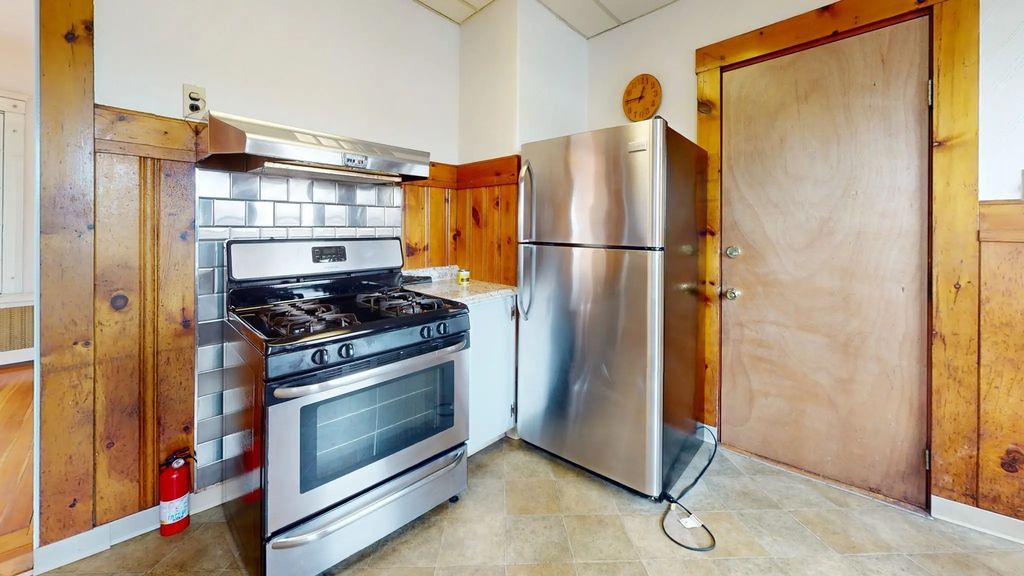 24 Mayberry St #3, Medford