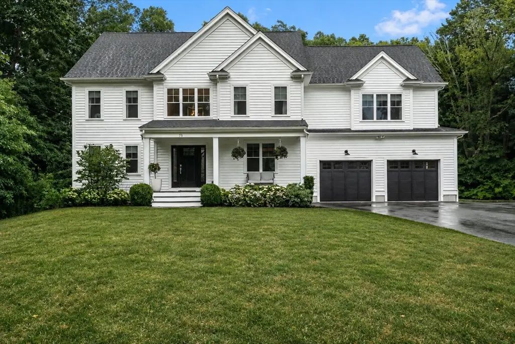 75 Mann Lot Road, Scituate