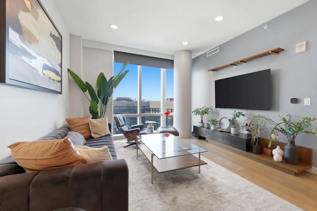 188 Brookline Avenue #23i, Boston