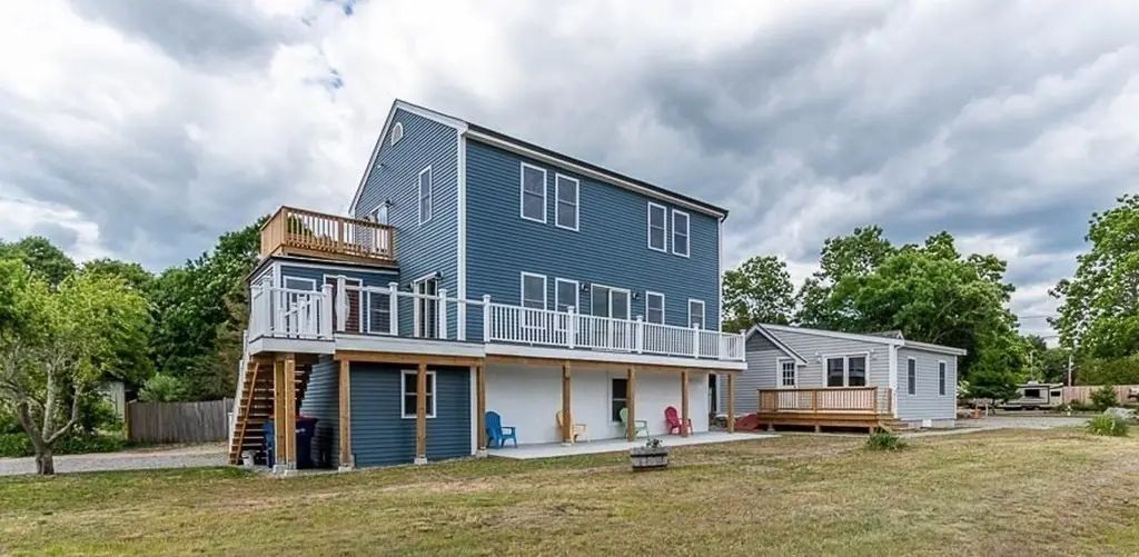 22 Avenue A #1 & 2, Wareham