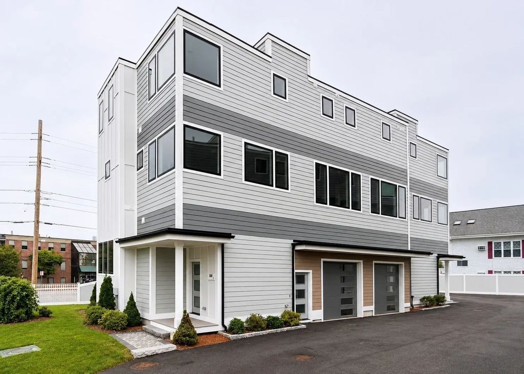 312 Newton Street #1, Waltham