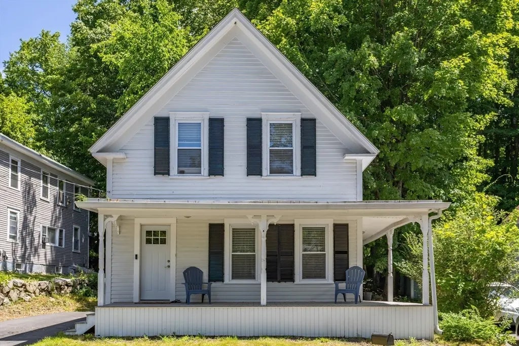 87 Eaton St, Fitchburg