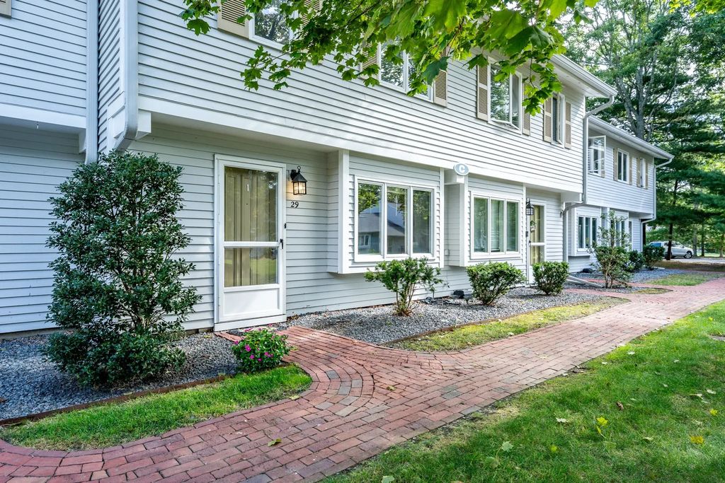 174 Lowell Rd #29, Mashpee