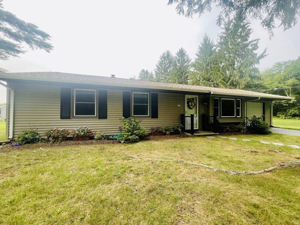 597 Old Warren Rd, Swansea