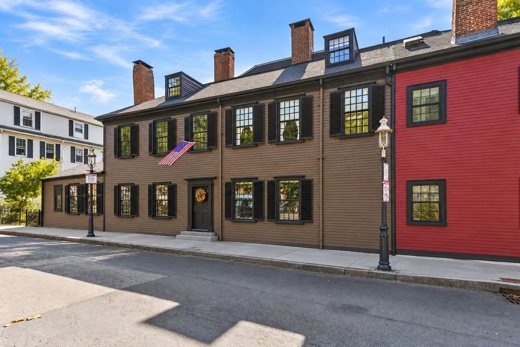 16 Common Street, Boston