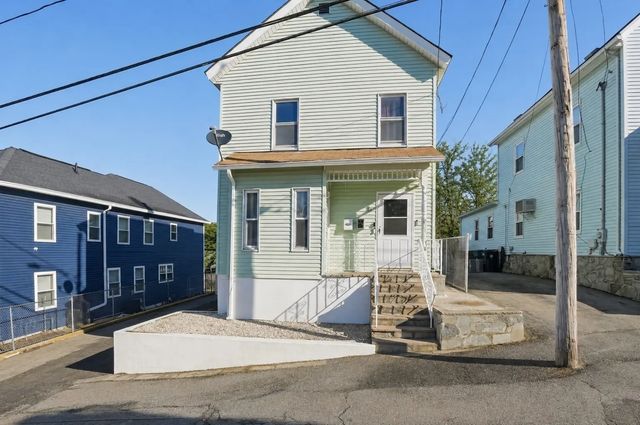 28 Warnock Street, Lowell